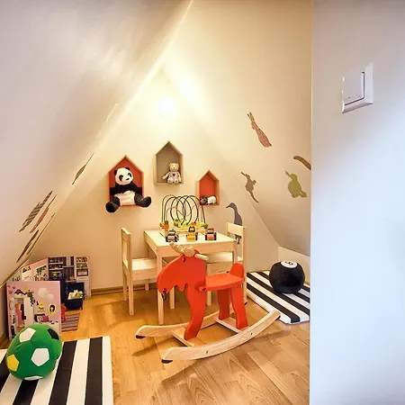Conrad Visitzakopane *